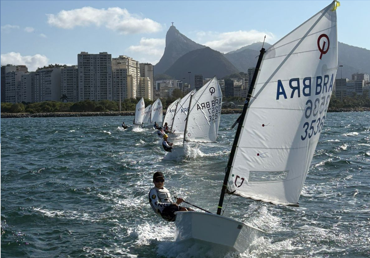 GB Mast Rio cut.png